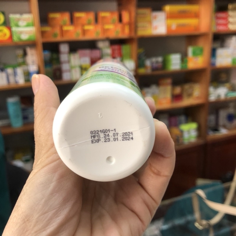 Dung dịch vệ sinh Betadine 100ml, bọt vệ sinh phụ nữ Betadine, rửa phụ khoa betadine giảm ngứa rát, mùi hôi, huyết trắng