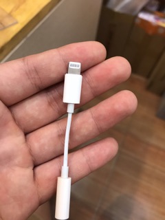 jack chuyển Lightning to 3.5mm