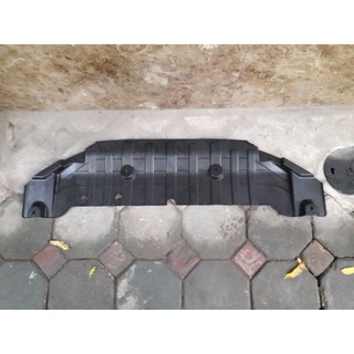 Chắn bùn gầm máy giữa hyundai elantra 2011, 2012, 2013