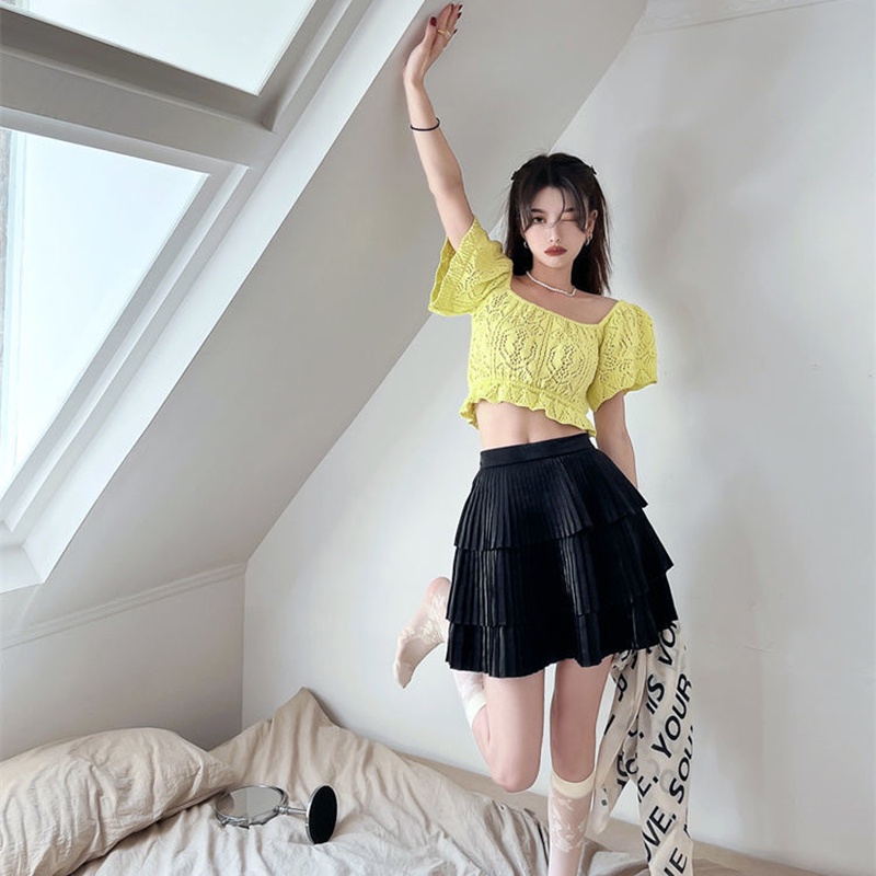 Áo kiểu IELGY cổ vuông hở vai họa tiết kẻ sọc thời trang cho nữ