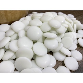 Quần cờ vây đá trong veo