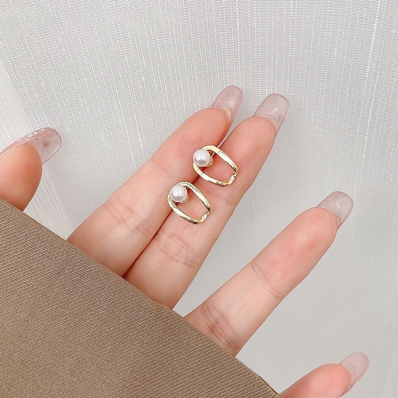 Bộ Khuyên Tai Hình Trái Tim Đơn Giản Thời Trang Hàn Quốc Dành Cho Nữ