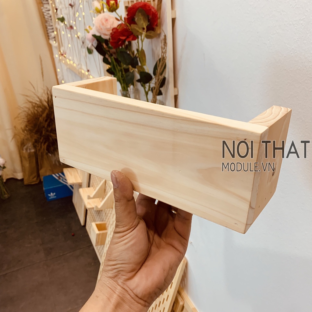 Bảng peg board, bảng lỗ treo tường trang phí phòng làm việc, phòng khách gỗ thông dày 15mm