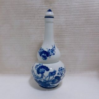 Nậm rượ.u thờ, hũ rươ.u Bát Tràng