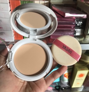 Phấn nén Yadah Hàn Quốc