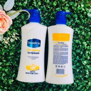 Sữa Tắm Dưỡng Ẩm Cho Làn Da Khô Vaseline Total Moisture Body Wash 650ml