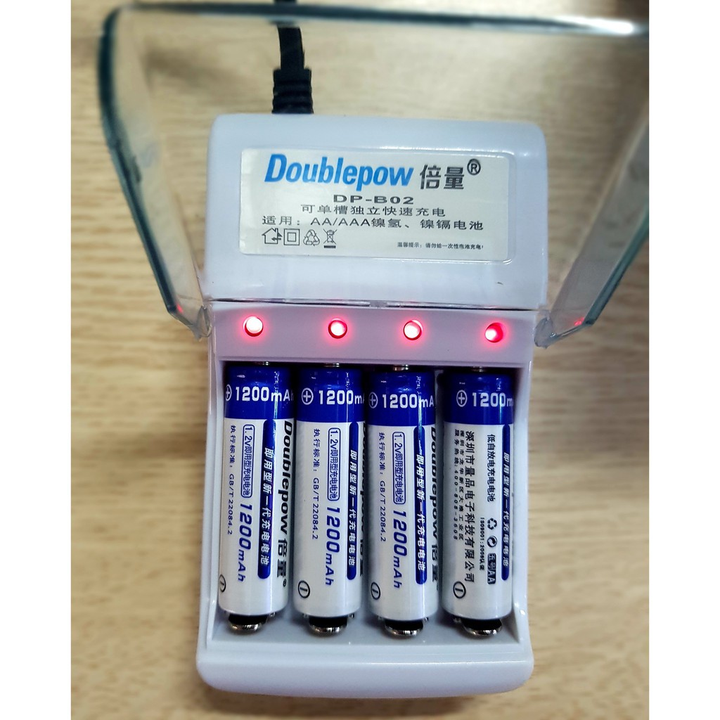 Sạc Pin 2A, 3A + 4 Pin Sạc 1200mah NHẬP KHẨU CHÍNH HÃNG Doublepow - Bảo hành 06 Tháng
