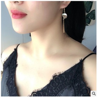 Khuyên tai nữ cá tính