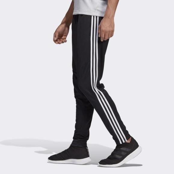 Quần dài thể dục 3 sọc loại vải mềm mát hút mồ hôi tốt | BigBuy360 - bigbuy360.vn