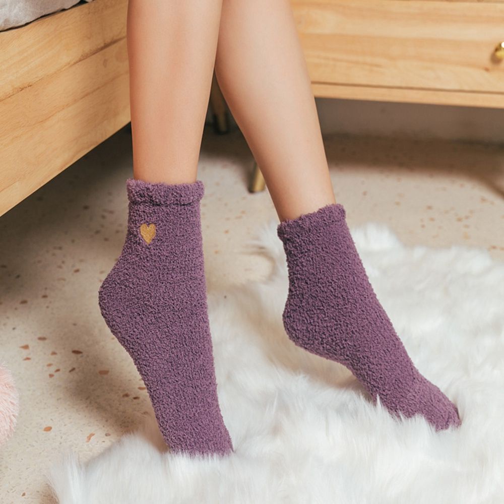 Đôi vớ mềm mại màu trơn thoáng khí dễ thương cho nữ