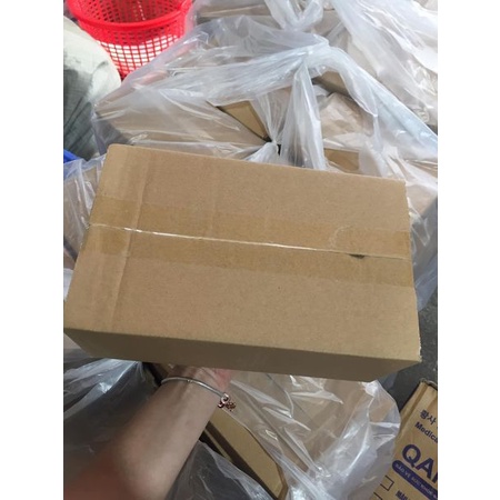 SET TÔ TƯỢNG 10 CON VẬT CHO BÉ KÈM BÚT VÀ MÀU