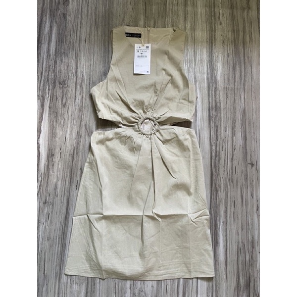 Đầm body cut eo hàng TQXKcó sẵn