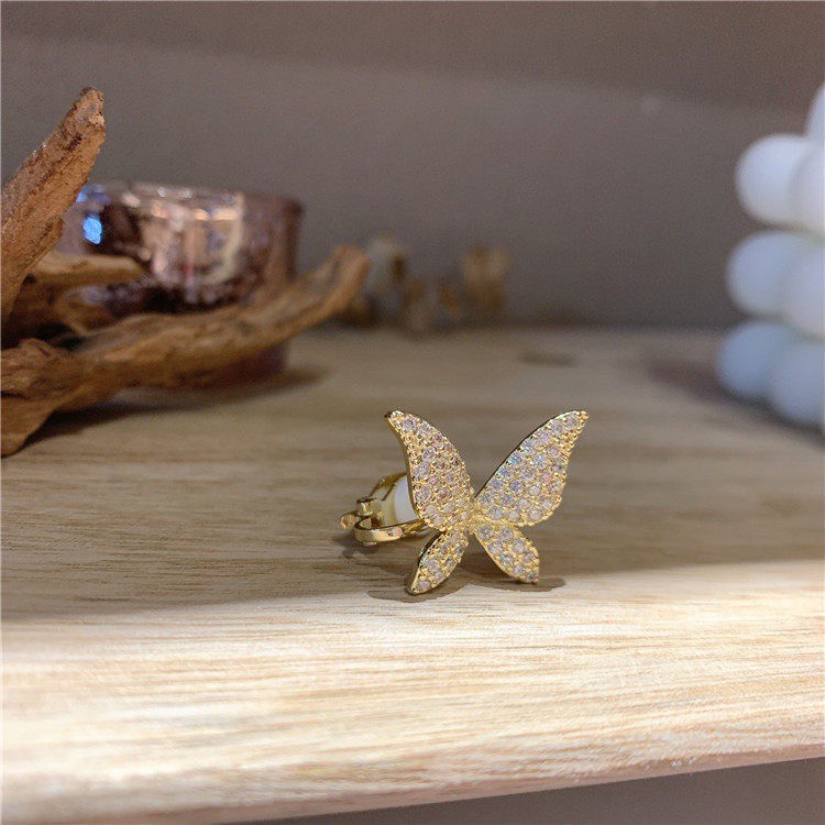 Khuyên Kẹp Vành Tai Không Xỏ Lỗ Hình Bướm Đính Kim Cương Toàn Diện Phong Cách Hàn Quốc Đơn Giản Và Đa Năng Dành Cho Bạn Nữ