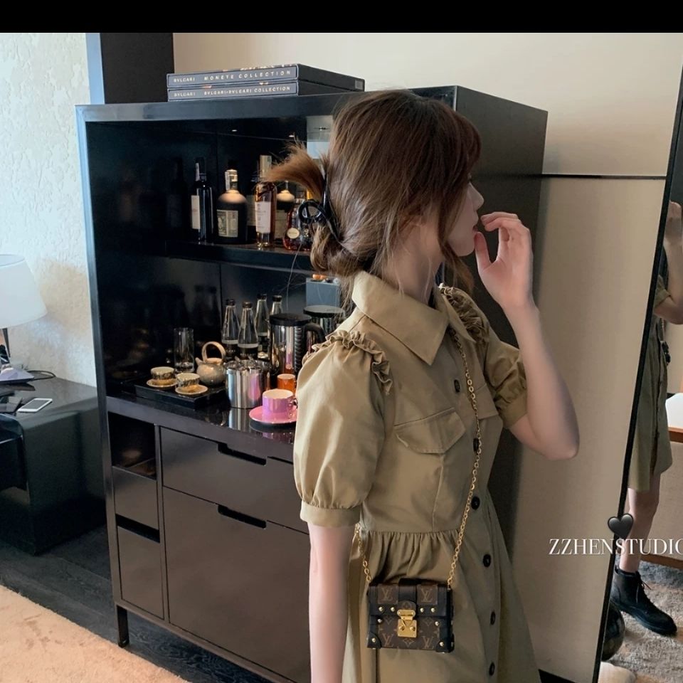 Đầm cổ bẻ phong cách mùa hè cho nữ