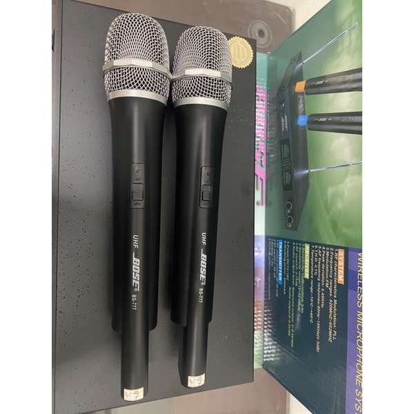 Mic karaoke không dây Bose BS-777