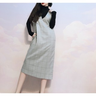 Yếm đầm midi suông sọc xám nhạt 2 túi