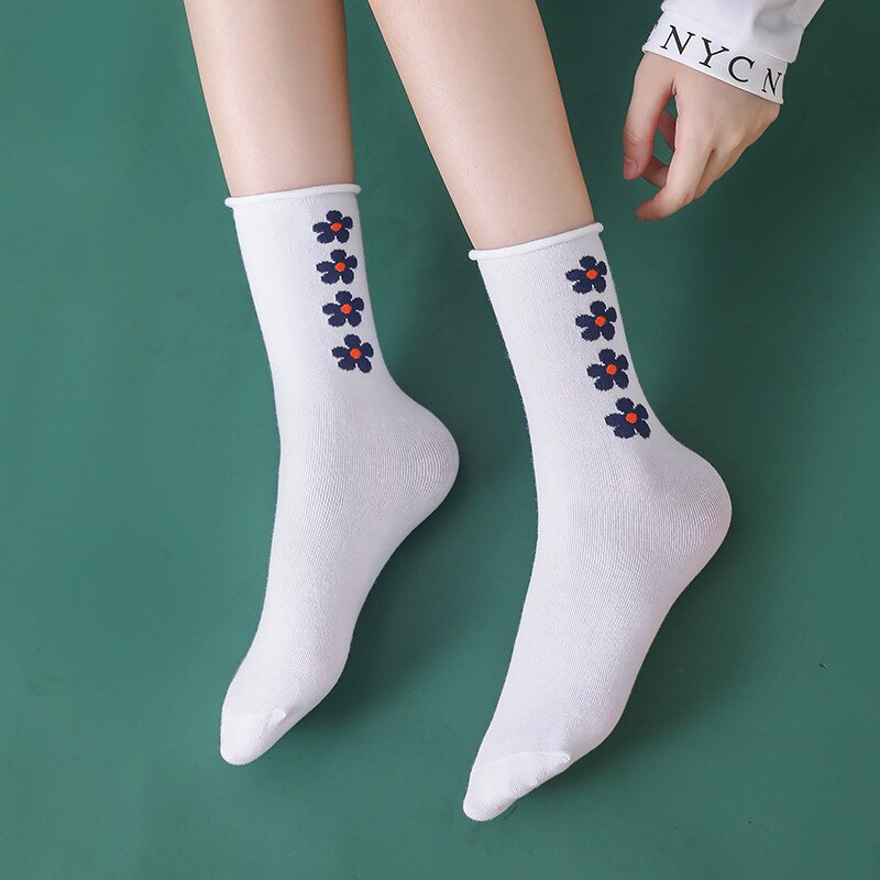 Japanese Korean Style Women Flower Socks Casual Cotton Socks Flower Cute Streetwear Skate Kawaii Socks Sweet Socks Harajuku