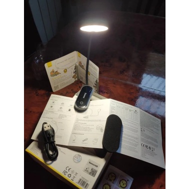Đèn LED Mini không dây Bas,eus - Đèn đọc sách dạng kẹp và để bàn tiện lợi - 12 tháng bảo hành
