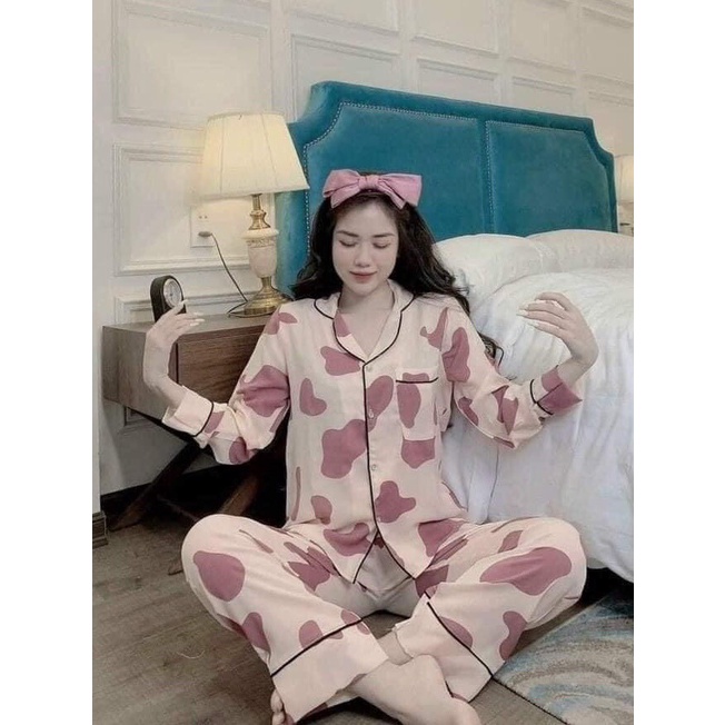 Bộ ngủ dài tay họa tiết loang bò IMODA, chất vài kate thái mềm mịn, thoải mái, họa tiết trẻ trung, đáng yêu | BigBuy360 - bigbuy360.vn