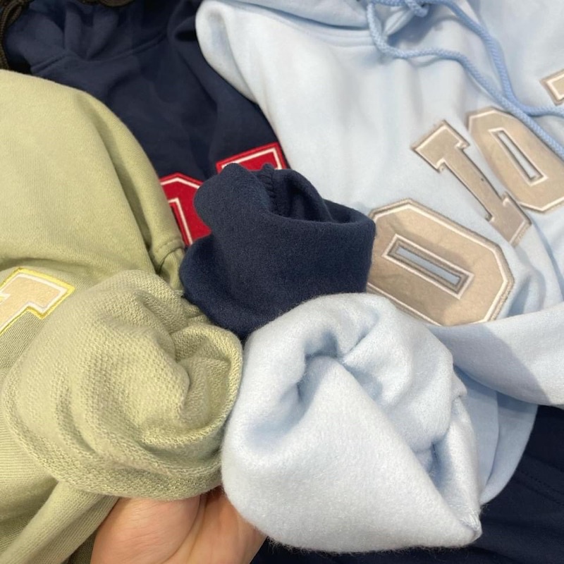 Áo Hoodie “ OIOI “ 5 màu thêu chữ chất nỉ lót bông xịn Mịn ấm siêu đẹp, form rộng Unisex Nam / Nữ (Ảnh + Video thật 100% | BigBuy360 - bigbuy360.vn