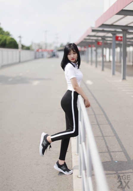 Set đồ tập gym/đồ thể thao cá tính(áo croptop +quần legging)