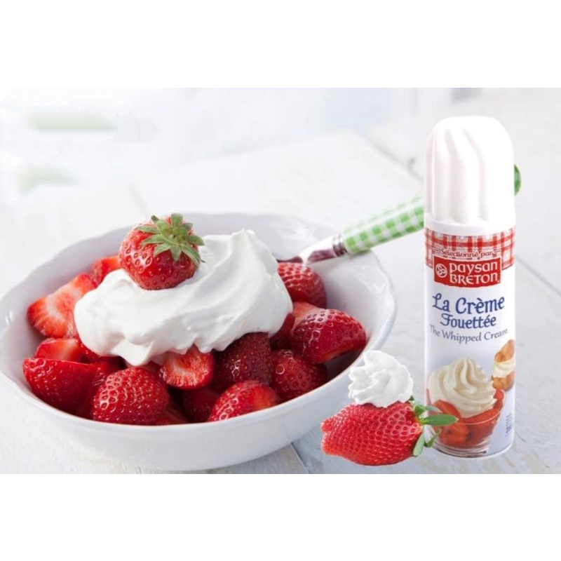 Kem tươi dạng xịt Whipped Cream Paysan Breton 250g