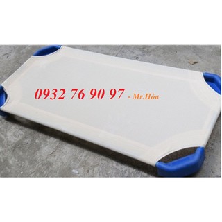 Giường ngủ trẻ em hình Doremon