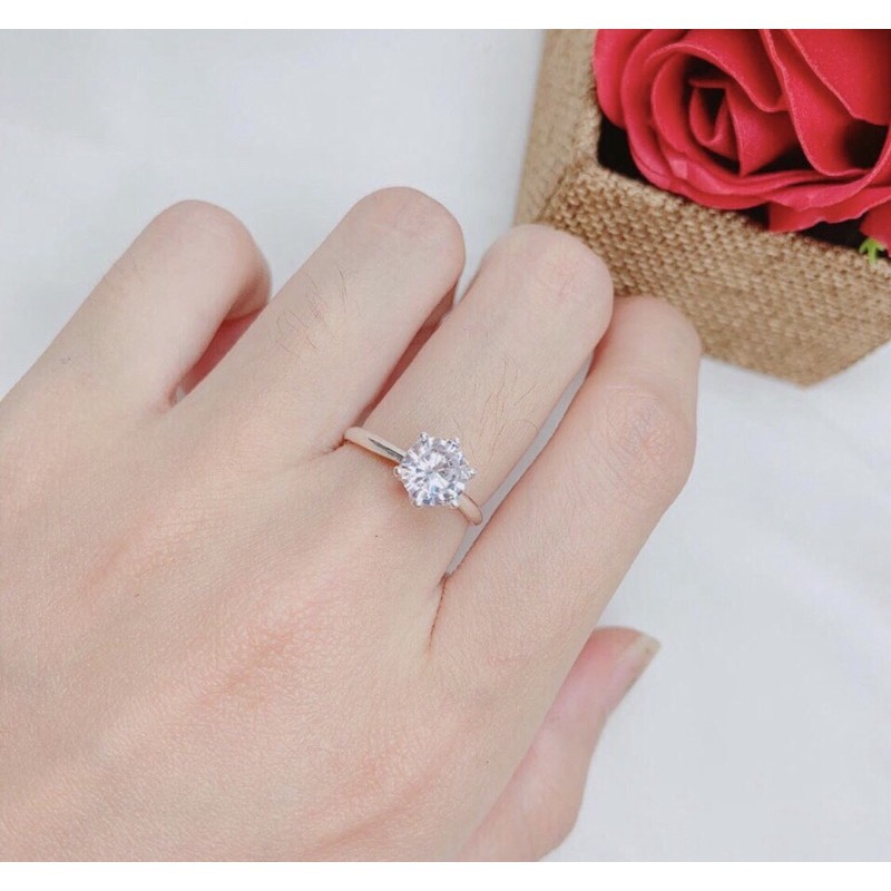 Hộp nhẫn mẫu cực đẹp. điều chỉnh được to nhỏ