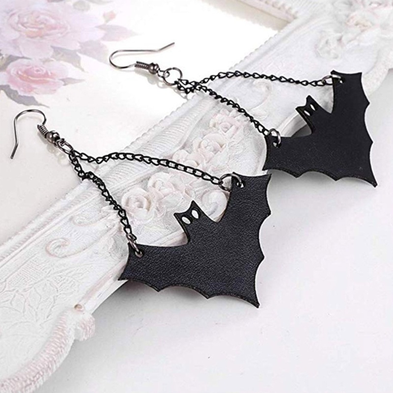 Khuyên Tai Hình Dơi Hóa Trang Halloween Dễ Thương
