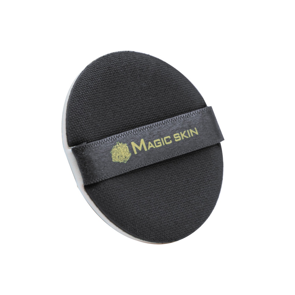 Kem nền dưỡng trắng chống nắng CC Cushion MAGIC SKIN 010 | BigBuy360 - bigbuy360.vn