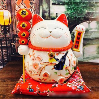 Mèo Thần Tài Cầm Xiên Đĩnh Vàng Cao 27 Cm kèm sạc và thảm