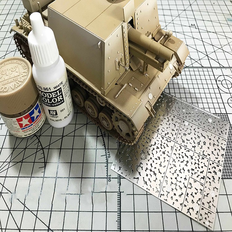 DIY Camouflage Leakage Spray Board Stenciling Template for Gundam Military Model