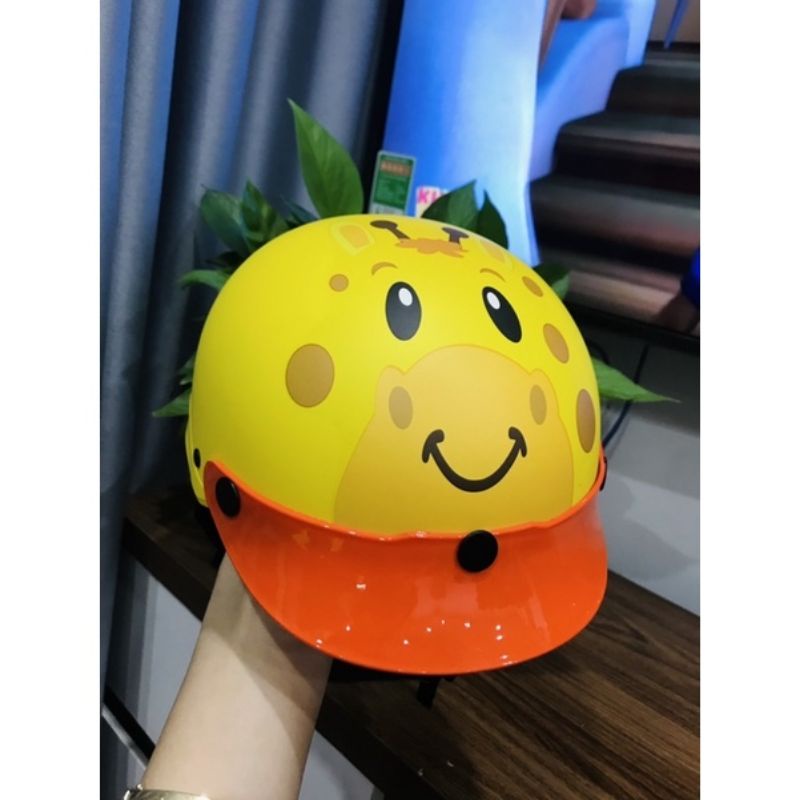 Mũ bảo hiểm cho bé (quà tặng sữa grow) hàng đẹp