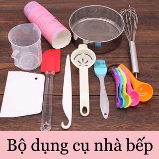Bộ dụng cụ làm bánh