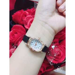 Đồng hồ nữ dây da Quart phong cách thời trang