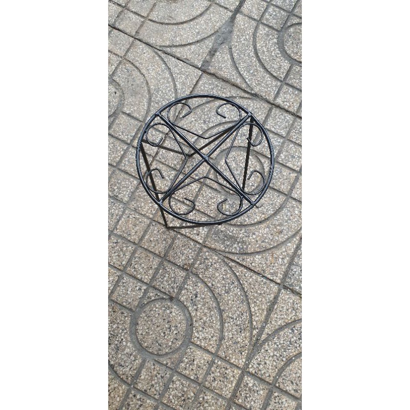 Chân sắt kê chậu hoa cao 27 cm