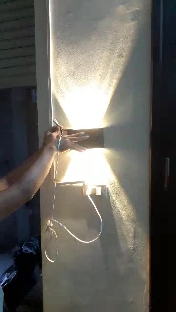 Giá sốc_ Đèn hắt tường 2 đầu 6w, 8w(đen và trắng) sẵn hàng. Video trong hình | BigBuy360 - bigbuy360.vn