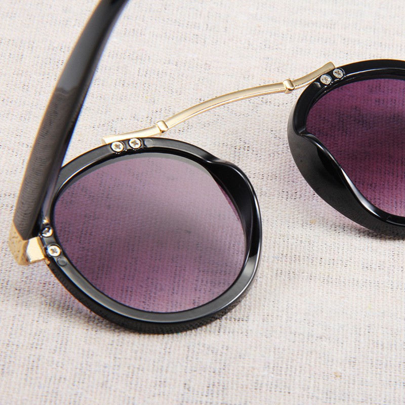 Kính mát phong cách Retro chống tia UV độc đáo cho bé