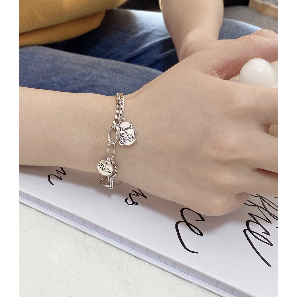 Lắc tay titan không đen siêu hot siêu xinh