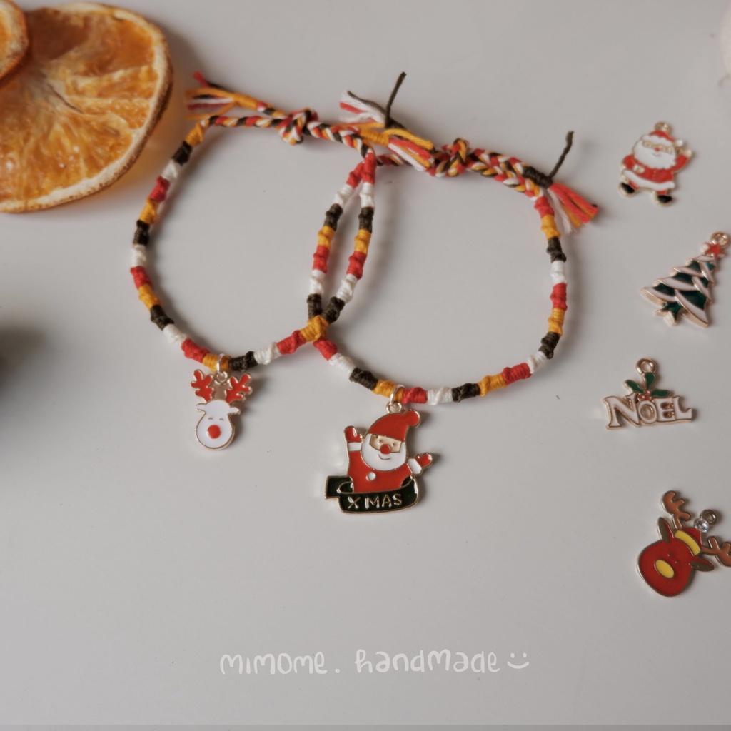 Vòng Giáng Sinh Xoắn Nhiều Màu