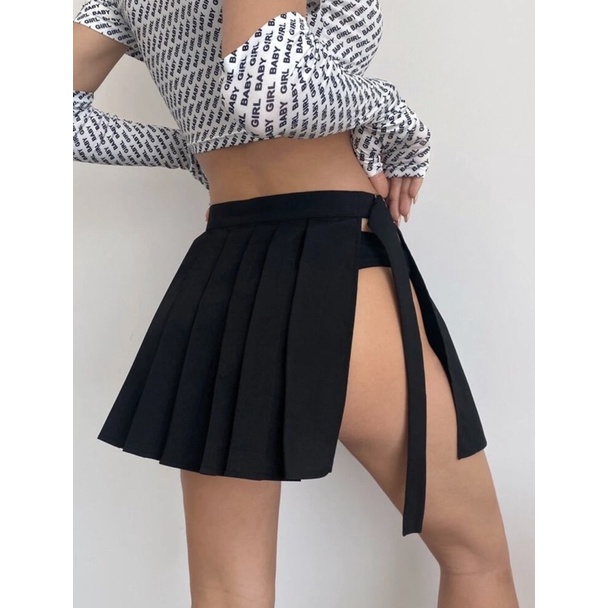 [Hàng có sẵn] Half tenis skirt chân váy tenis cắt xẻ phối dây xích thời trang | WebRaoVat - webraovat.net.vn