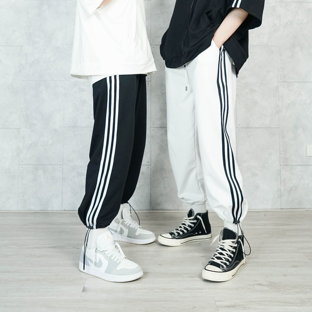 Quần Jogger 3 Sọc Rút Dây- Ống Rộng Thể Thao Unisex Nam Nữ Dáng Ulzzang