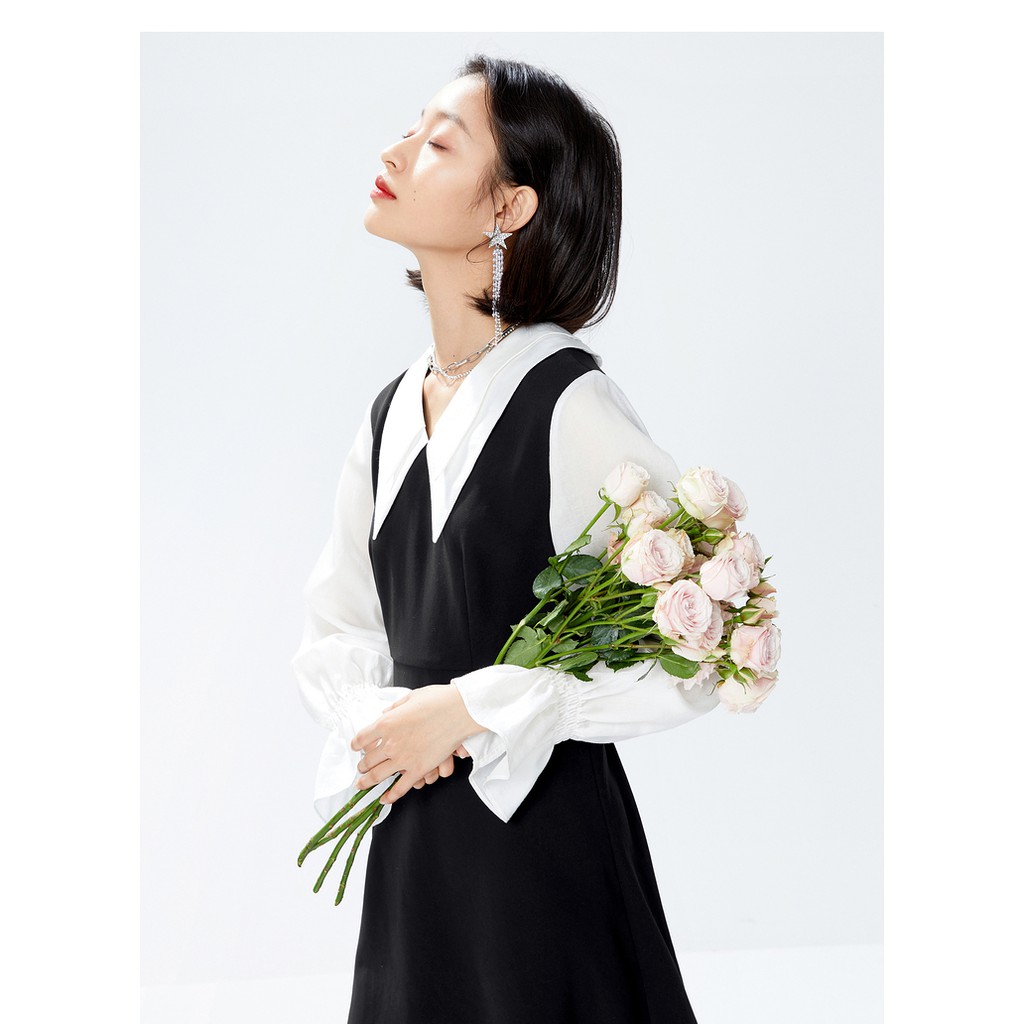 Đầm Seifini đen trắng