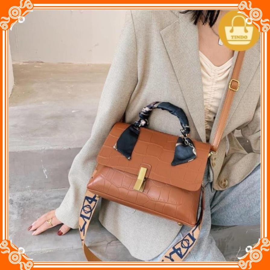 [GIẢM THÊM 6 - 11% KHI NHẮN TIN CHO SHOP] Túi xách đeo chéo nữ đẹp khóa kẹp quai cách điệu trẻ trung [611] | BigBuy360 - bigbuy360.vn