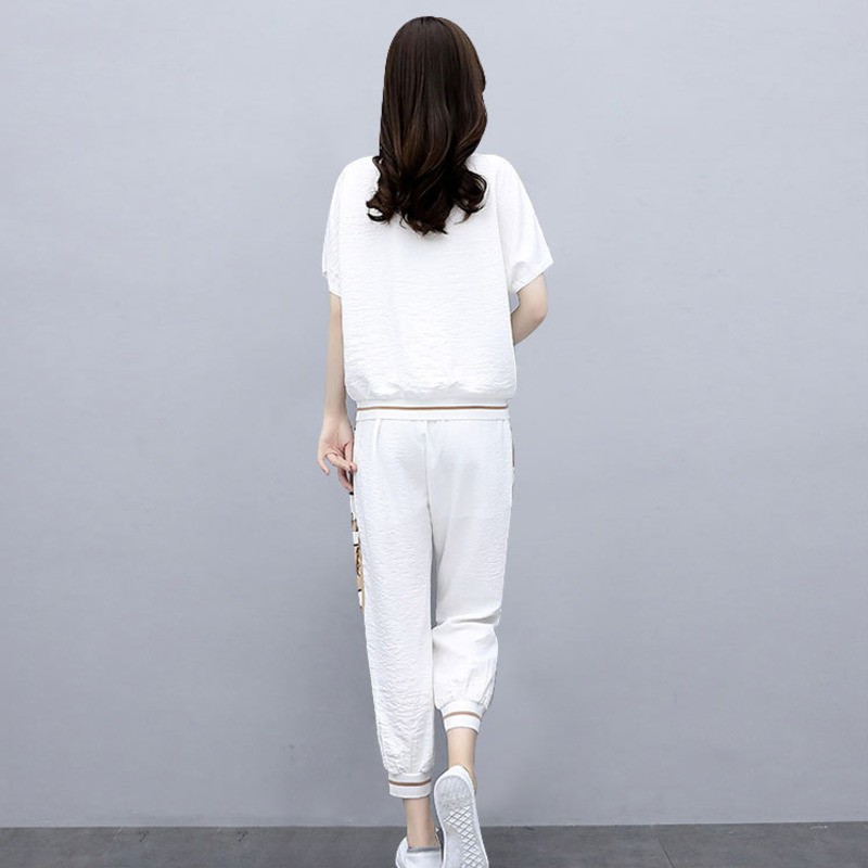 Set áo thun tay ngắn cổ tròn và quần dài ống rộng thời trang dành cho nữ