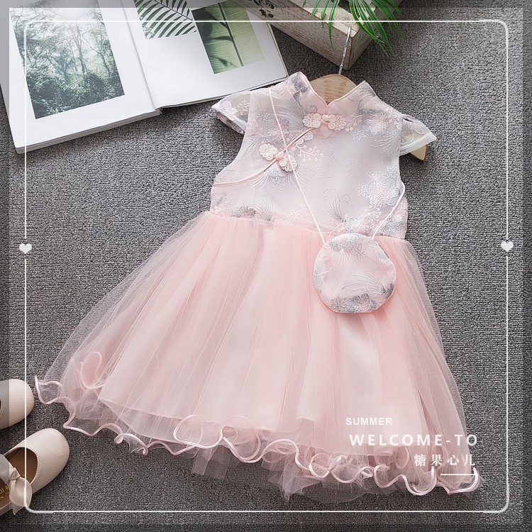 Váy công chúa cổ tàu thêu hoa dành cho bé gái 14-32kg DCC02