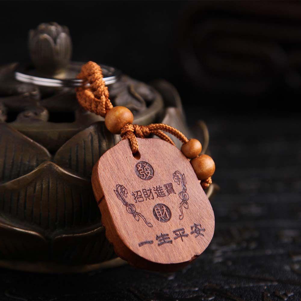Móc Khóa Gỗ Đào Chạm Khắc May Mắn Trang Trí Nội Thất