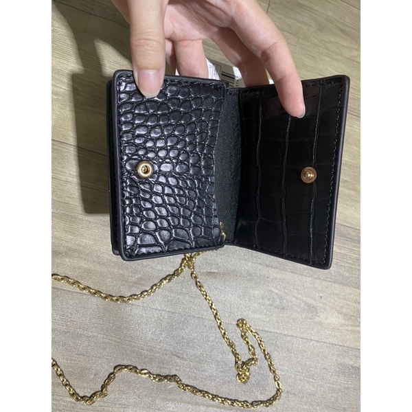 Ví ngắn Mango Auth newtag màu đen có dây đeo