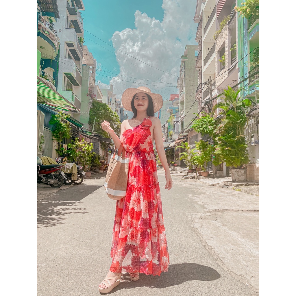 Đầm nữ đi biển lệch vai xinh đẹp dáng xoè kèm tag hoa váy maxi hở lưng cá tính phong cách xinh đẹp sang trọng