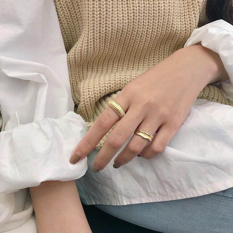 Nhẫn Đeo Tay Kim Loại Phong Cách Cổ Điển Cho Nữ